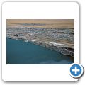 Rundflug über der Namib-Wüste - Blick auf Walvis Bay