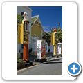 Matjiesfontein - Alt und Neu an der Tankstelle
