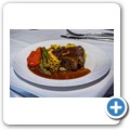Flug von Frankfurt nach Doha - Rinderfilet mit grünem Spargel