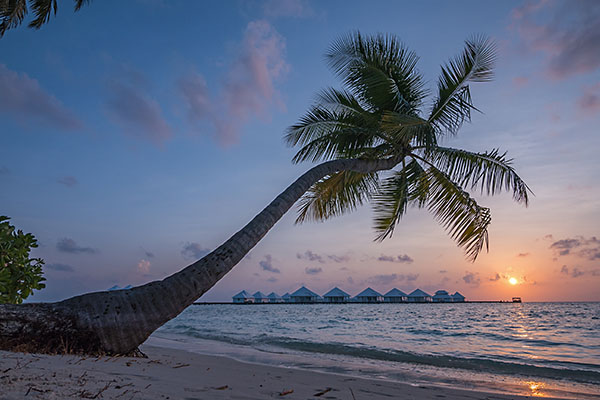 Sonnenuntergang / Athuruga Island Resort (Malediven)